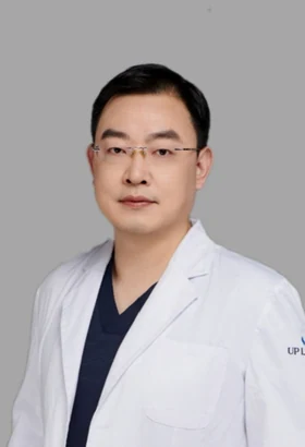 Photograph published for Dr Wu Minglong at Nanjing International Hospital's Medical Aesthetics Department.